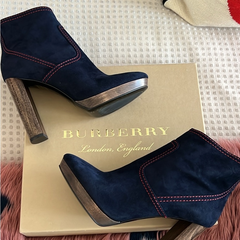 Burberry Women's Navy Ankle Boots